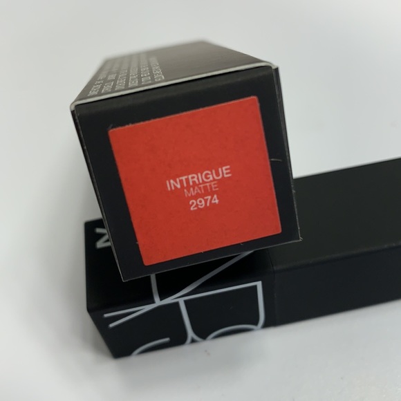 NARS Cosmetics Matte Lipstick in Intrigue - Picture 4 of 4